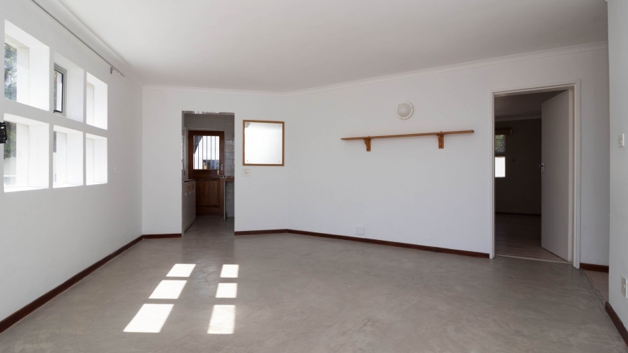 To Let 5 Bedroom Property for Rent in Vermont Western Cape